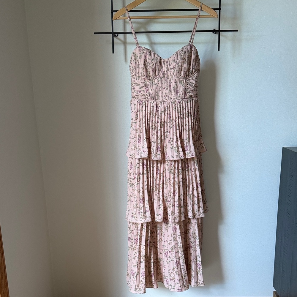 Lulu's Blush Floral Tiered Maxi Dress